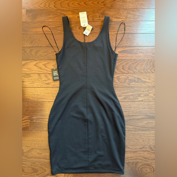 Express bodycon black mini dress size XS NWT - Picture 5 of 7